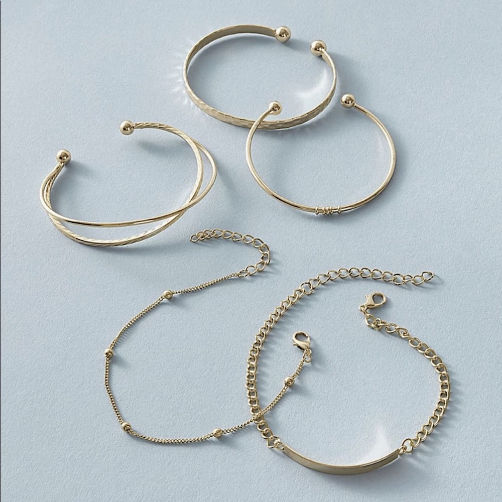 LAST SET SALE 5 pc Golden Bangle + Bracelet Set - Picture 4 of 5